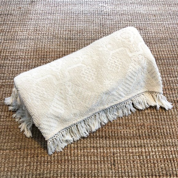 Bates Other - Bates George Washington's Choice Chanille Blanket